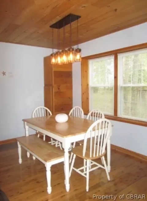 12468 Beech Trl, Gloucester, VA 23061 photo 4