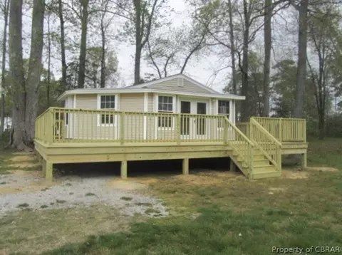 12468 Beech Trl, Gloucester, VA 23061 photo 12