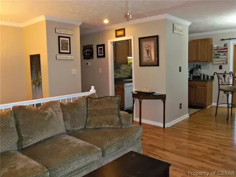 7418 Battery Dr, Gloucester Point, VA 23062 photo 4