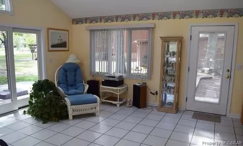 1753 Holly View Dr, Gloucester Point, VA 23062 photo 24