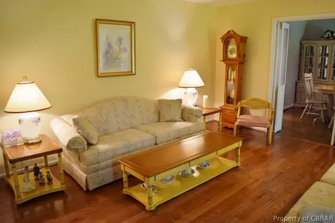 1753 Holly View Dr, Gloucester Point, VA 23062 photo 7