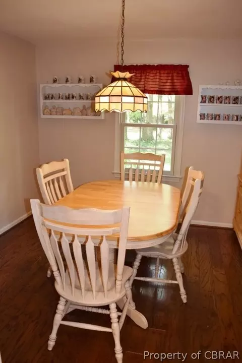 1753 Holly View Dr, Gloucester Point, VA 23062 photo 8