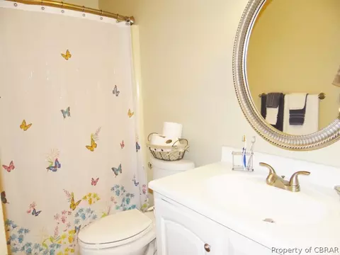 5361 Gadwall Cir, Gloucester, VA 23061 photo 11