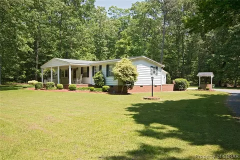 6628 Ashland Rd, Gloucester, VA 23061 photo 2