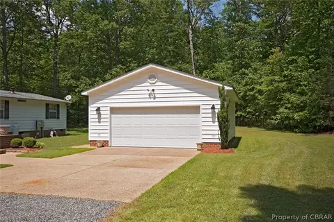 6628 Ashland Rd, Gloucester, VA 23061 photo 24