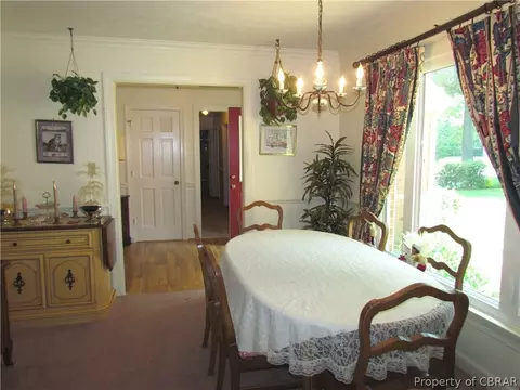 1696 Pine Tree Dr, Gloucester Point, VA 23062 photo 6