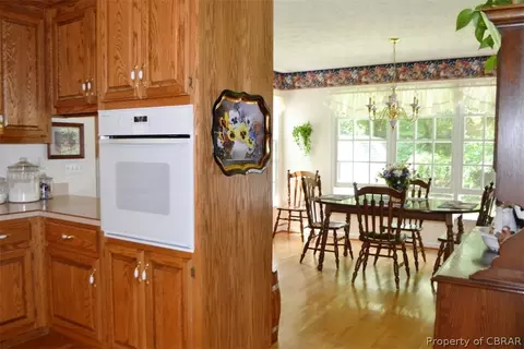 321 Carters Neck Rd, Williamsburg, VA 23188 photo 7