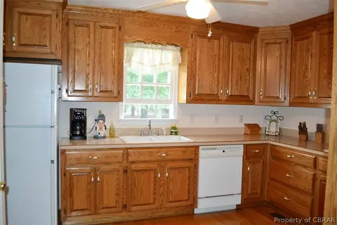 321 Carters Neck Rd, Williamsburg, VA 23188 photo 8