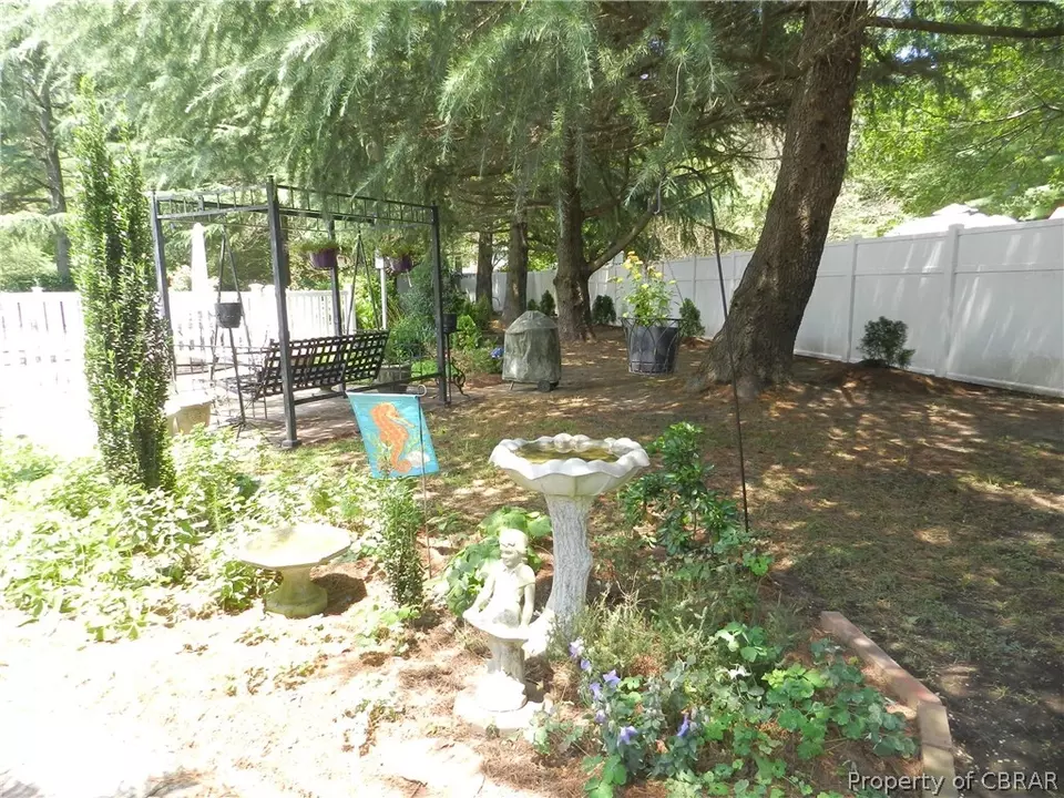  6573 Powhatan Dr, Hayes, VA 23072 photo 30
