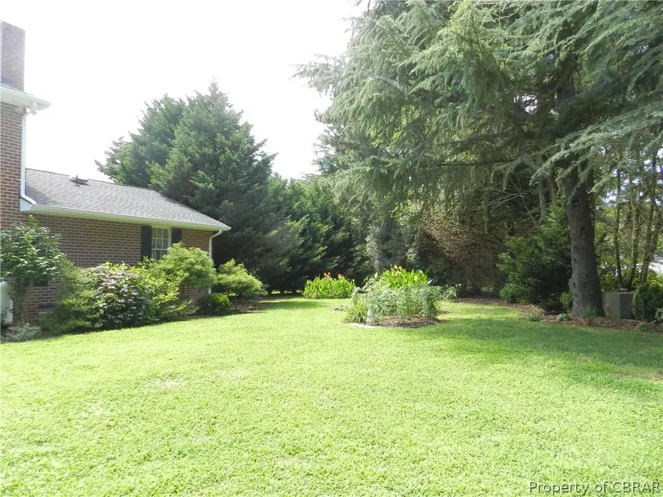  6573 Powhatan Dr, Hayes, VA 23072 photo 28