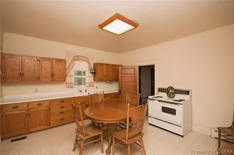 4287 Pampa Rd, Gloucester, VA 23061 photo 9