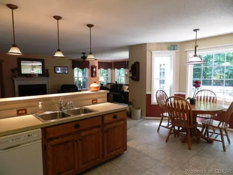 8231 Founders Mill Way, Gloucester, VA 23061 photo 16