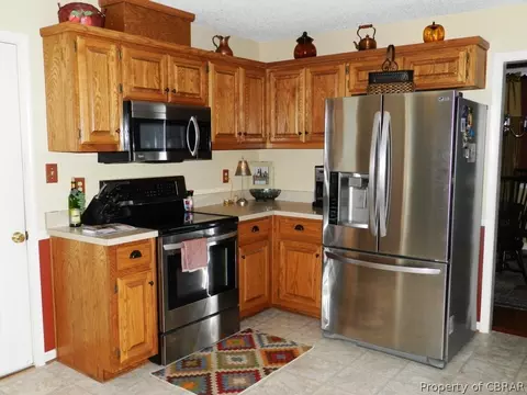 8231 Founders Mill Way, Gloucester, VA 23061 photo 14