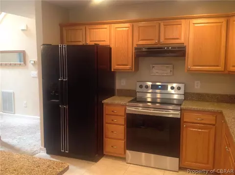 5853 Mill Race Pl, Gloucester, VA 23061 photo 8