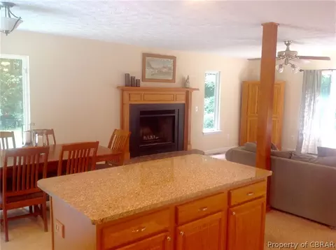 5853 Mill Race Pl, Gloucester, VA 23061 photo 13