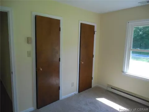 7124 Potter Ln, Gloucester, VA 23061 photo 14