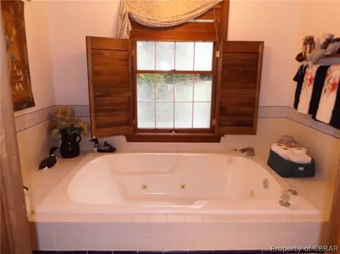 5904 Beech Tree Ct, Gloucester, VA 23061 photo 19