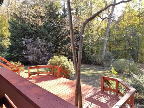 5904 Beech Tree Ct, Gloucester, VA 23061 photo 14