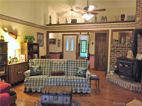 5904 Beech Tree Ct, Gloucester, VA 23061 photo 8