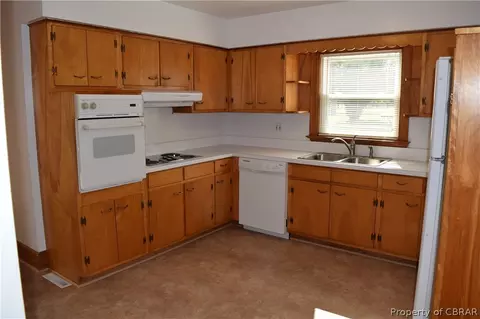6729 Belroi Rd, Gloucester, VA 23061 photo 8