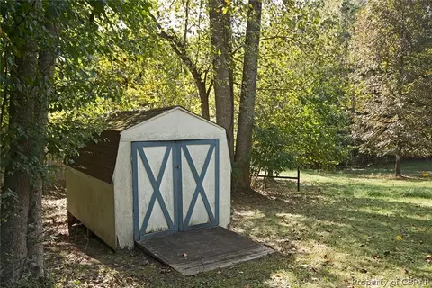 8858 Marlfield Rd, Gloucester, VA 23061 photo 22