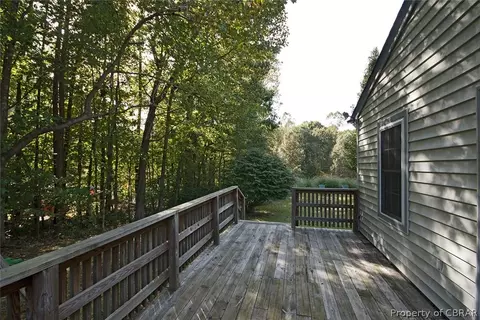 8858 Marlfield Rd, Gloucester, VA 23061 photo 19