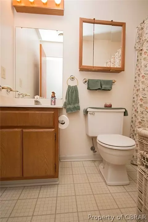 8858 Marlfield Rd, Gloucester, VA 23061 photo 12