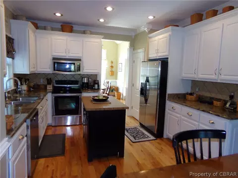 6763 Calhoun St, Gloucester, VA 23061 photo 8
