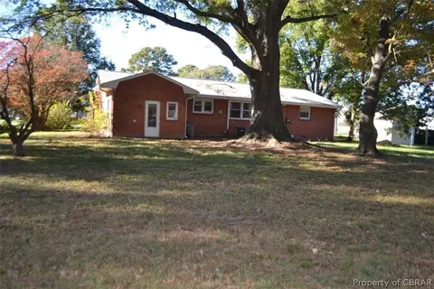 8 Sherry Dell Dr, Hampton, VA 23666 photo 13