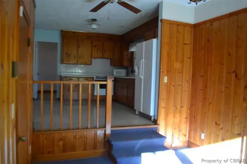 8 Sherry Dell Dr, Hampton, VA 23666 photo 8