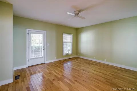 90 Orchard Point Dr, Weems, VA 22576 photo 15