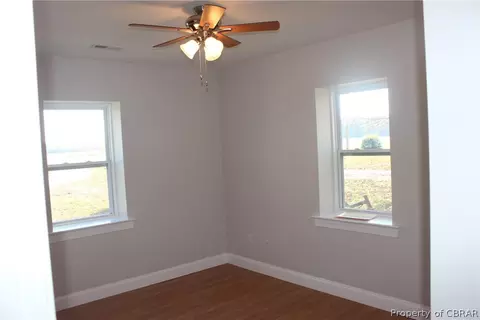 7320 Ark Rd, Gloucester, VA 23061 photo 7