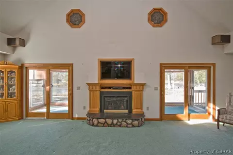 6990 Pole Bridge Ln, Gloucester, VA 23061 photo 9