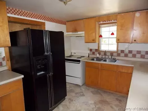 6219 Ware Neck Rd, Gloucester, VA 23061 photo 1