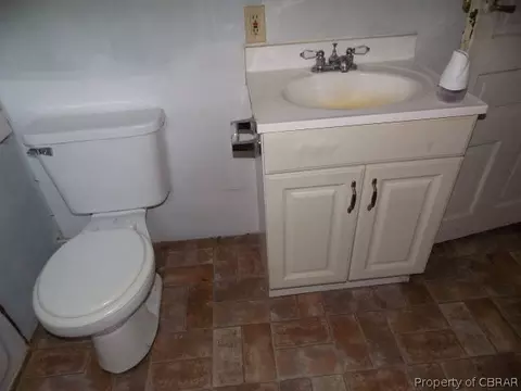 6219 Ware Neck Rd, Gloucester, VA 23061 photo 9