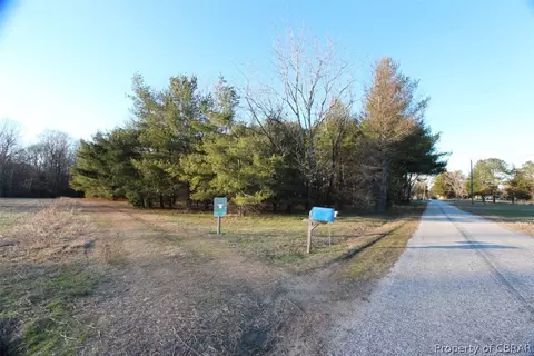 11762 Deep Point Ln, Gloucester, VA 23061 photo 15