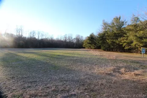 11762 Deep Point Ln, Gloucester, VA 23061 photo 6
