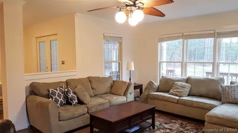 6070 Beaver Spring Rd, Gloucester, VA 23061 photo 11