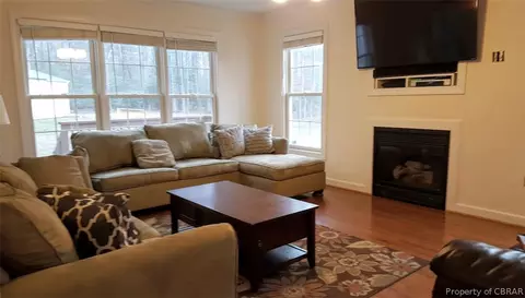 6070 Beaver Spring Rd, Gloucester, VA 23061 photo 9