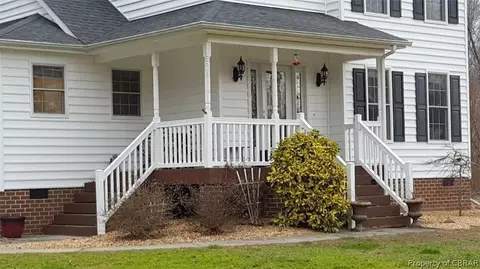 6070 Beaver Spring Rd, Gloucester, VA 23061 photo 4