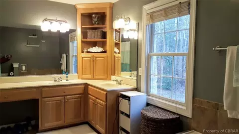 6070 Beaver Spring Rd, Gloucester, VA 23061 photo 25