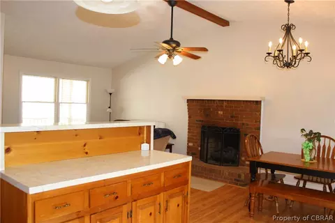 7981 Tranquil Dr, Gloucester, VA 23061 photo 3