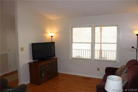 7981 Tranquil Dr, Gloucester, VA 23061 photo 5