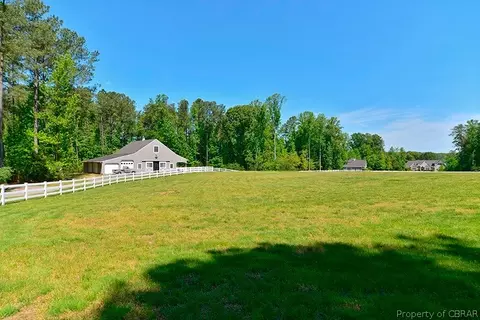 238 Waddy Dr, Weems, VA 22576 photo 9