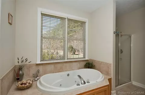 9496 Chapman Forest Ln, Gloucester, VA 23061 photo 23
