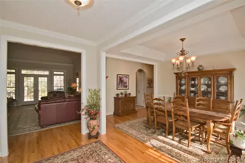 9496 Chapman Forest Ln, Gloucester, VA 23061 photo 7