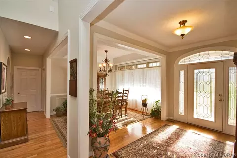 9496 Chapman Forest Ln, Gloucester, VA 23061 photo 6