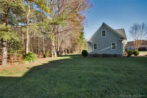 9496 Chapman Forest Ln, Gloucester, VA 23061 photo 34