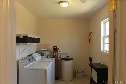311 Plainview Rd, Topping, VA 23169 photo 21