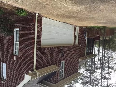 20546 Creekside Dr, Smithfield, VA 23430 photo 2